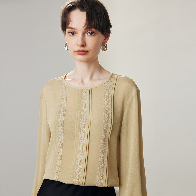 Lace Crushed Pleat Round Neck Top
