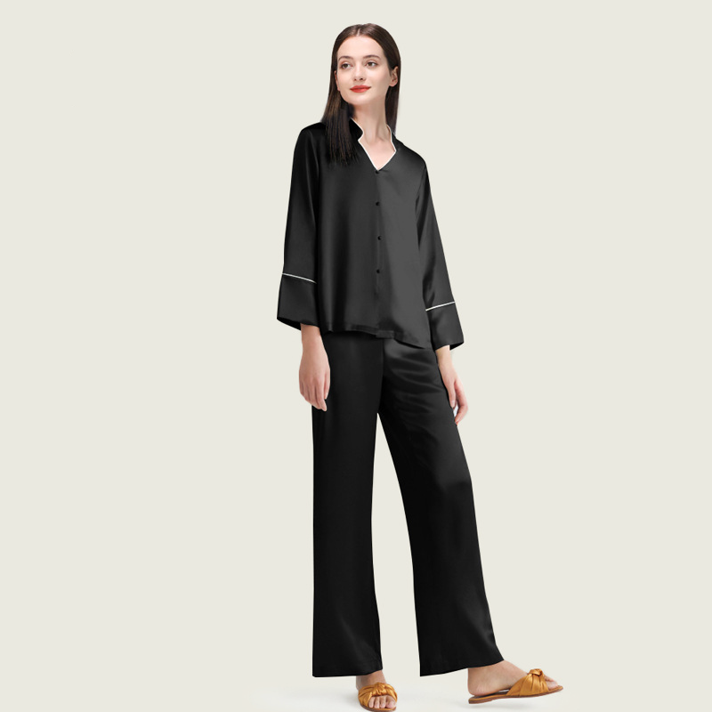 Long Women Silk Pajamas with Chinese Style Collar